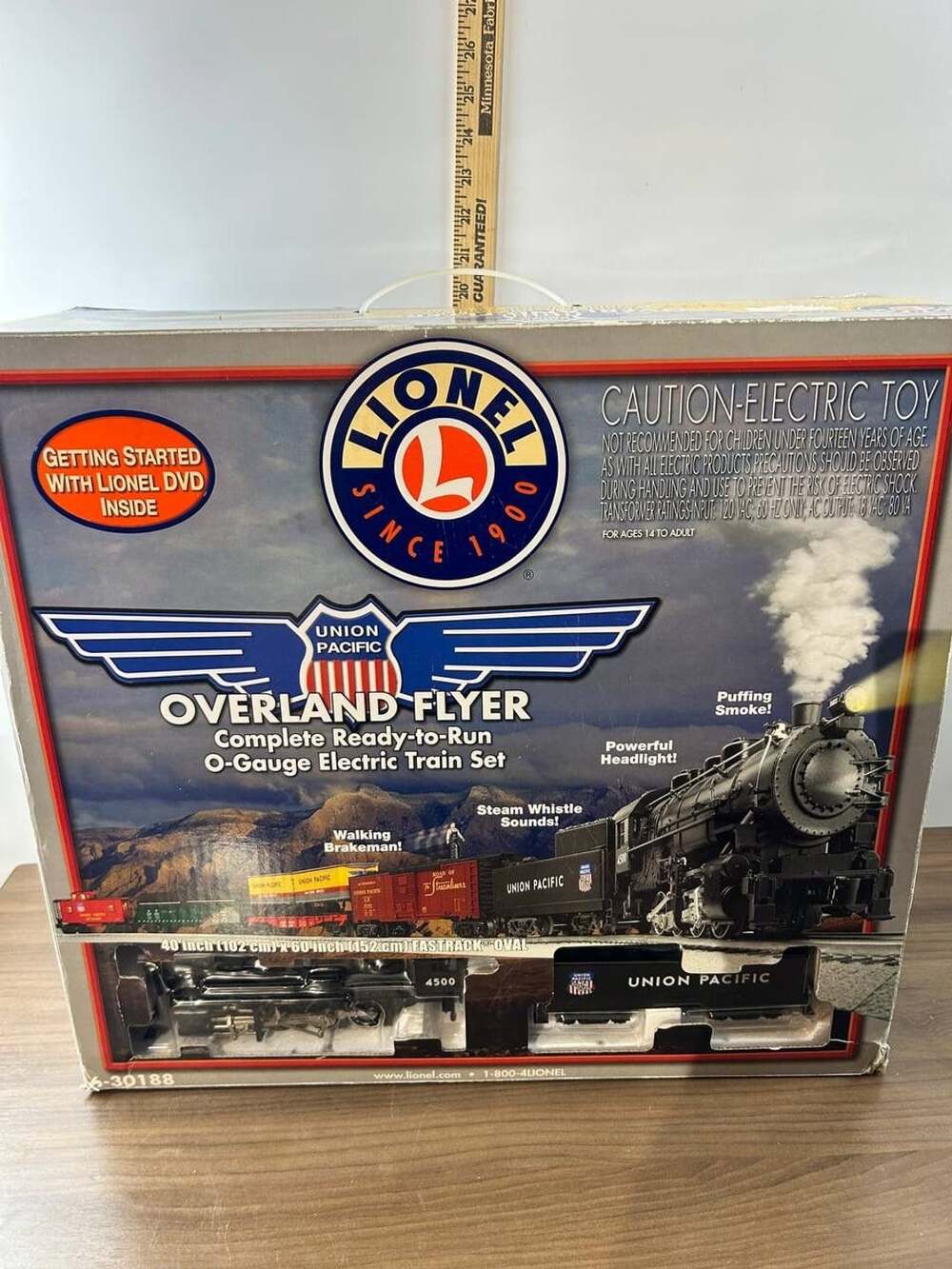 Lionel 6-30188 Union Pacific Overland Flyer O Gauge Steam Train Set w/ Box